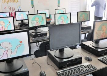 Empregos ligados à tecnologia cresceram 95% em 10 anos, diz pesquisa