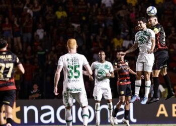 Sport leva empate da Chape e tem posto no G4 ameaçado na Série B