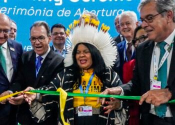 Brasil inaugura espaço de participação social na COP29