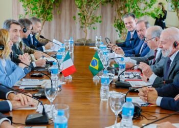 Brasil e Itália reforçam laços históricos e discutem situação da Enel