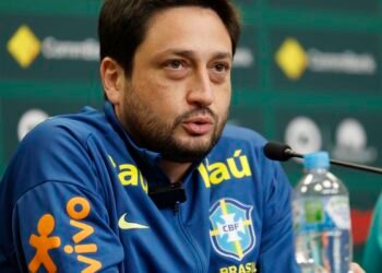 Arthur Elias projeta grande atuação do Brasil contra a Austrália