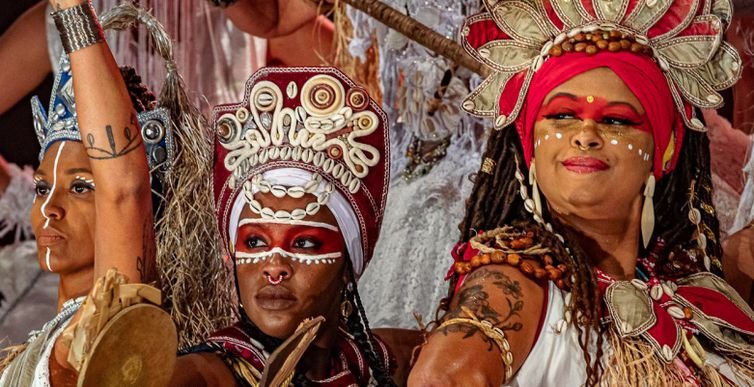 Bloco afro Ilú Obá/Divulgação São Paulo (SP) 08/11/2024 - Bloco afro Ilú Obá de min completa 20 anos
Agremiação abre o carnaval de rua paulistano em cortejo pelo centro da cidade.
Foto: Bloco afro Ilú Obá/Divulgação