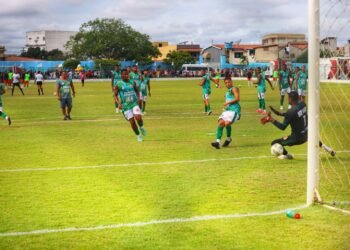 Governador acompanha vitória histórica do Castro Alves na final do Campeonato Intermunicipal de Futebol