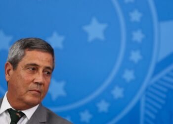 Reunião sobre plano golpista foi feita na casa de Braga Netto