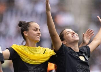 Corinthians elimina São Paulo e vai à final do Paulistão Feminino