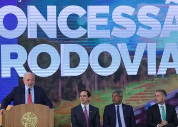 Governo revisa 14 “contratos estressados” de concessão de rodovias