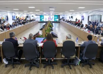 Países da AL e Caribe discutem boas práticas em governança digital