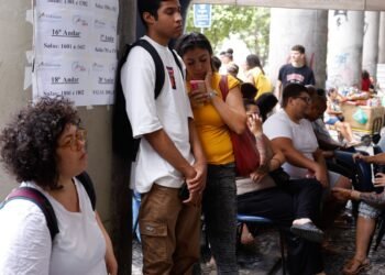 Enem 2024: portões são fechados em todo o Brasil