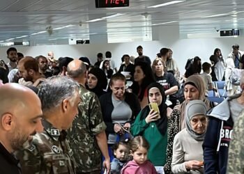 Itamaraty nega suspensão de voos de repatriação do Líbano