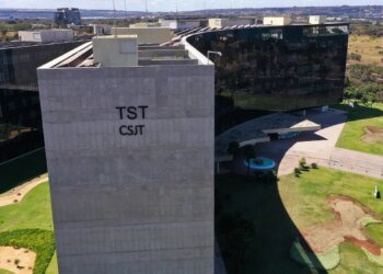 Reforma trabalhista se aplica a contratos anteriores à lei, decide TST