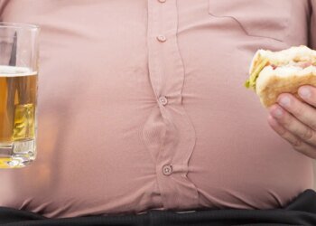 Custos de ultraprocessados e álcool ao SUS atingem R$ 28 bi por ano