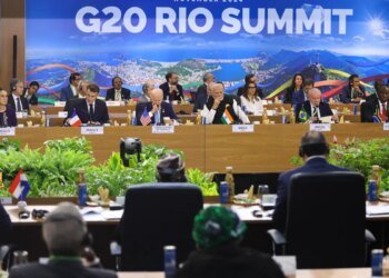 Lula adverte para risco de nova guerra se ordem global não mudar