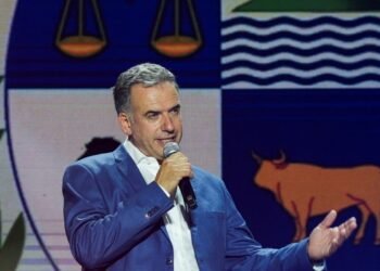 Lula parabeniza presidente eleito do Uruguai