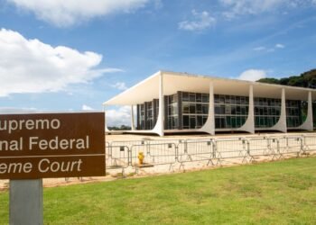 Por unanimidade, STF valida decisão de Dino que liberou emendas 