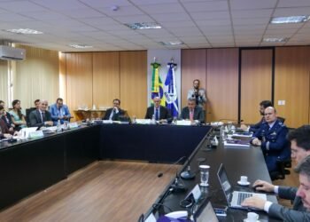 Governo federal discute nova Política Nacional de Inteligência