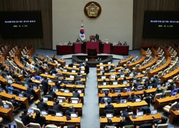 Coreia do Sul tenta tranquilizar aliados após impeachment