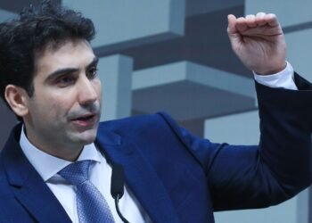 AGU pede investigação de declaração falsamente atribuída a Galípolo