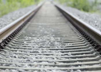 Acordo vai permitir construção da Ferrovia Oeste-Leste