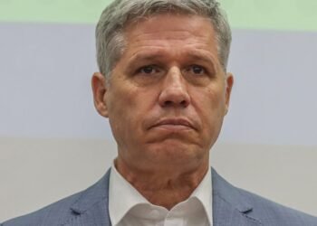 Governo anuncia estratégia para entrepostos e armazéns