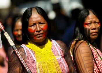 Governo deve implantar seis unidades para atender mulher indígena