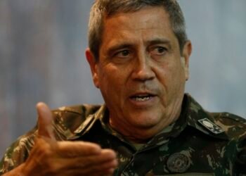 STF mantém prisão de Braga Netto após audiência de custódia