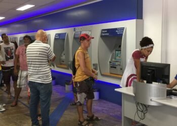 Expediente bancário tem alterações neste final de ano