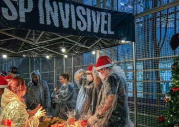 SP Invisível oferece ceias para população em situação de rua