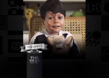 The Fifa Best: Vascaíno, menino Gui vence prêmio de torcedor do ano