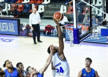 Minas vence 1ª e volta a jogar à noite na Champions das Américas