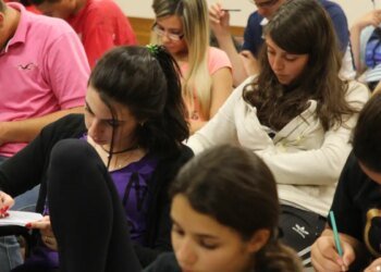 Prova com prêmio de R$ 5 mil para universitários ocorre neste domingo