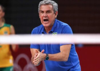 José Roberto Guimarães receberá o Troféu Adhemar Ferreira da Silva