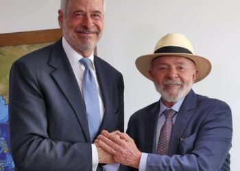 Lula escolhe André Corrêa do Lago para presidência da COP30