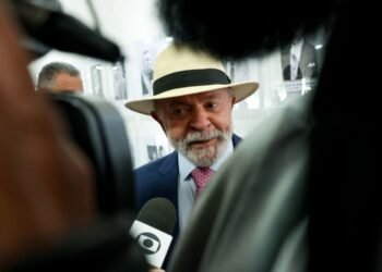 Lula celebra anúncio de cessar-fogo na Faixa de Gaza