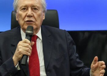 Que estejamos firmes, unidos e vigilantes, diz Lewandowski