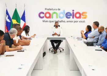 Em 1ª reunião com os secretários, Eriton Ramos pede dedicação exclusiva a cidade de Candeias – Prefeitura Municipal de Candeias.
