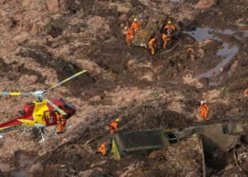 “Tenho obrigação de lutar”, diz mãe que perdeu os filhos em Brumadinho