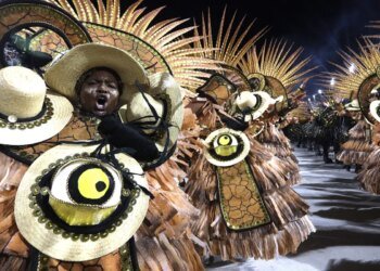 Escolas do Grupo Especial do Rio começam ensaios técnicos no dia 25