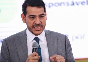 AGU pede que Polícia Federal investigue fake news relacionadas ao Pix