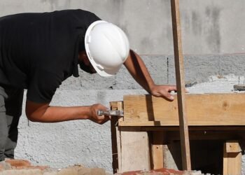 Vendas de cimento crescem em 2024 e recuperam perdas de dois anos