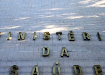 Saúde orienta sobre uso de medicamento que trata HIV multirresistente