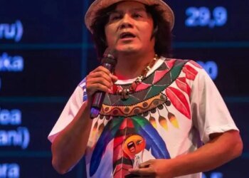 Artistas amazônicos usam versos, danças e corpos em defesa da floresta