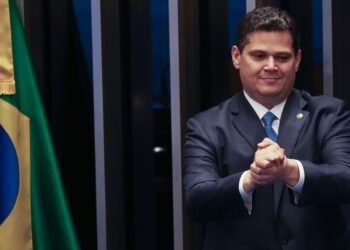 “Não estou em busca de protagonismo”, diz Alcolumbre após ser eleito