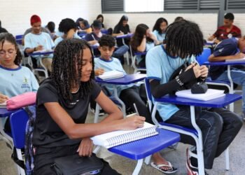 Pé-de-Meia chega hoje para quem se formou no ensino médio em 2024