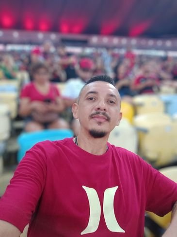 Brasília (DF) 24/02/2025 - Jucelino Belém Ribeiro artista de Parintins que trabalhou nas alegorias do Salgueiro.
Foto:  Jucelino Belém Ribeiro /Arquivo pessoal