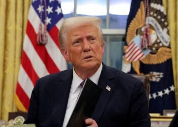 Trump retira autorização para petroleira dos EUA atuar na Venezuela