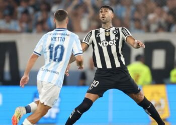 Botafogo busca título da Recopa Sul-Americana diante do Racing