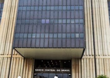 Bancos apontam risco fiscal como ameaça à estabilidade financeira