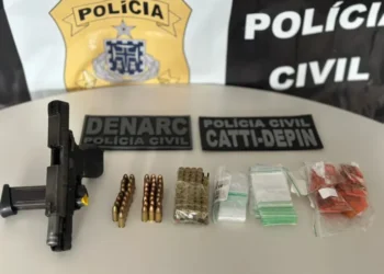 Operação prende liderança de grupo criminoso e uma mulher na Bahia