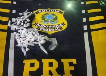 PRF prende dois homens por transporte de drogas ilícitas na Bahia