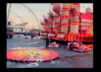 Chuva de granizo danifica alegorias de escolas de samba de São Paulo